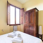 Cosy In Tuscany With Shared Swimming Pool Prázdninový dům San Casciano in Val di Pesa