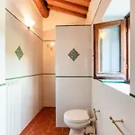 Cosy In Tuscany With Shared Swimming Pool Prázdninový dům *