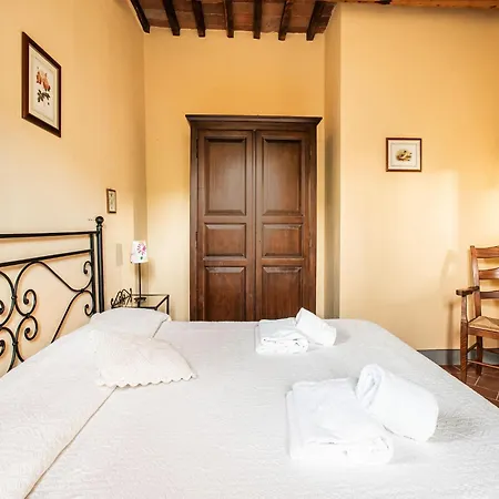 度假居 Cosy In Tuscany With Shared Swimming Pool *
