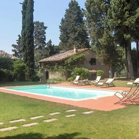 度假居 Cosy In Tuscany With Shared Swimming Pool *