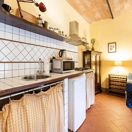 度假居 Cosy In Tuscany With Shared Swimming Pool